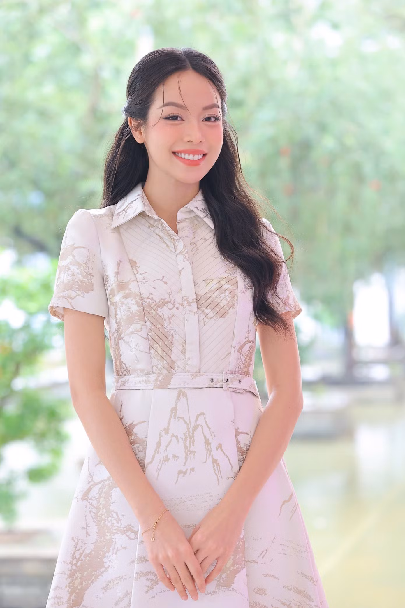 Thanh Thủy cho biết cô háo hức với cương vị mới. Người đẹp nói cô phải nỗ lực gấp đôi để hoàn thành sứ mệnh của Hoa hậu Việt Nam và Hoa hậu Quốc tế. Đây là hai danh hiệu cao quý mà Thanh Thủy đã nỗ lực để đạt được.
