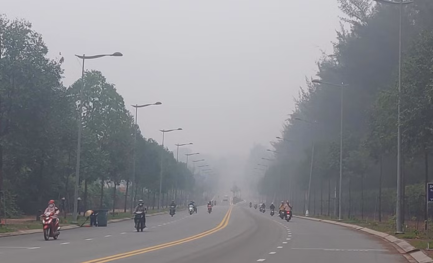 Nhiều người dân cho biết hiện tượng sương mù thỉnh thoảng vẫn xuất hiện ở Bình Dương, đặc biệt là vào những tháng cuối năm.