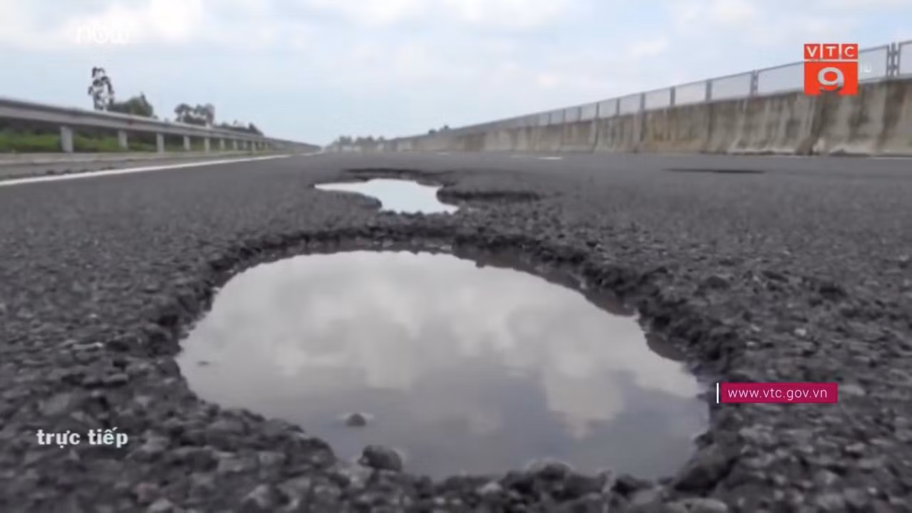 Những khoản chi lạ lùng, quá nhiều nhà thầu phụ ảnh 6