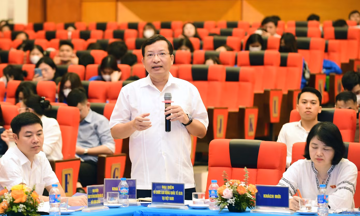 Tại diễn đàn, các đại biểu, chuyên gia đã đưa ra nhiều thông tin và kiến nghị ý nghĩa về chính sách nghề nghiệp, việc làm cho thanh niên hiện nay.