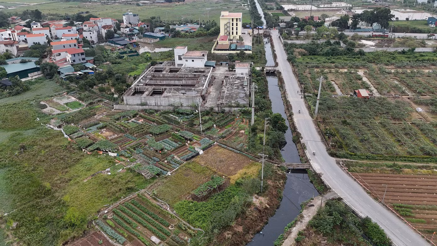 Chánh thanh tra thành phố Trần Đức Hoạt cho biết, kết quả thanh tra năm 2022 đã chỉ ra dự án này chậm tiến độ kéo dài, dự án cũng có 5 nội dung tồn tại hạn chế, vi phạm. Chánh thanh tra thành phố Trần Đức Hoạt cho biết, kết quả thanh tra năm 2022 đã chỉ ra dự án này chậm tiến độ kéo dài, dự án cũng có 5 nội dung tồn tại hạn chế, vi phạm.