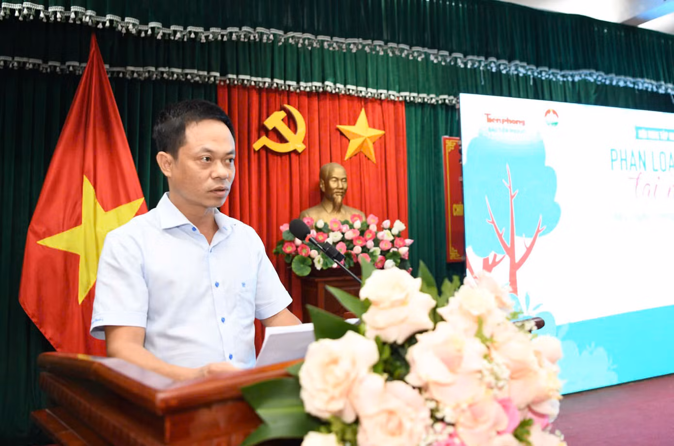 Nhà báo Trần Công Hùng, Giám đốc Khối Truyền thông Điện tử, Báo Tiền Phong phát biểu. Ảnh: Như Ý