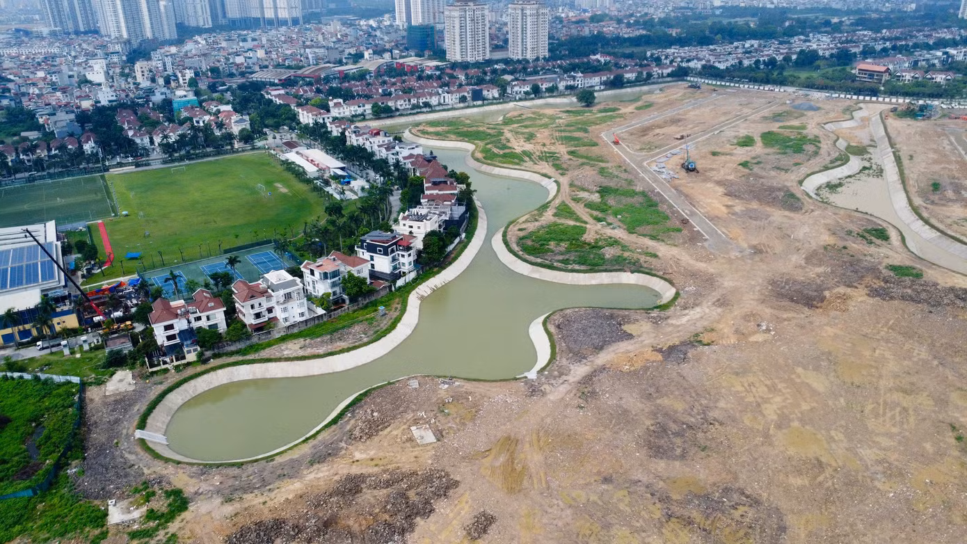 Khi hoàn thiện, công viên 65 ha không chỉ bổ sung không gian sinh hoạt cộng đồng cho khu vực phía Tây Hà Nội, mà còn góp phần tạo nên hệ sinh thái đô thị cân bằng giữa tiện ích hiện đại và môi trường tự nhiên.