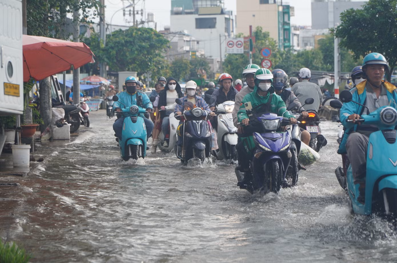 Cơ quan Khí tượng Thủy văn dự báo đỉnh triều cường tại TPHCM có khả năng xuất hiện vào ngày 2-3/11 (tức mùng 2 – 3 tháng 10 Âm lịch). (Ảnh minh họa)