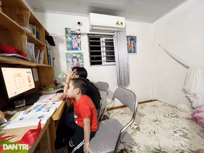 Chị Huyền mong muốn các con có không gian riêng học tập, nghỉ ngơi. (Ảnh: H. A).