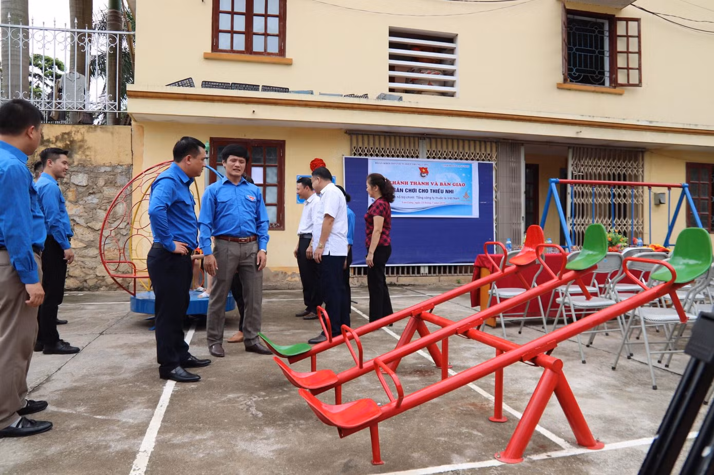 Thiện nguyện ở vùng biên giới Lạng Sơn ảnh 2