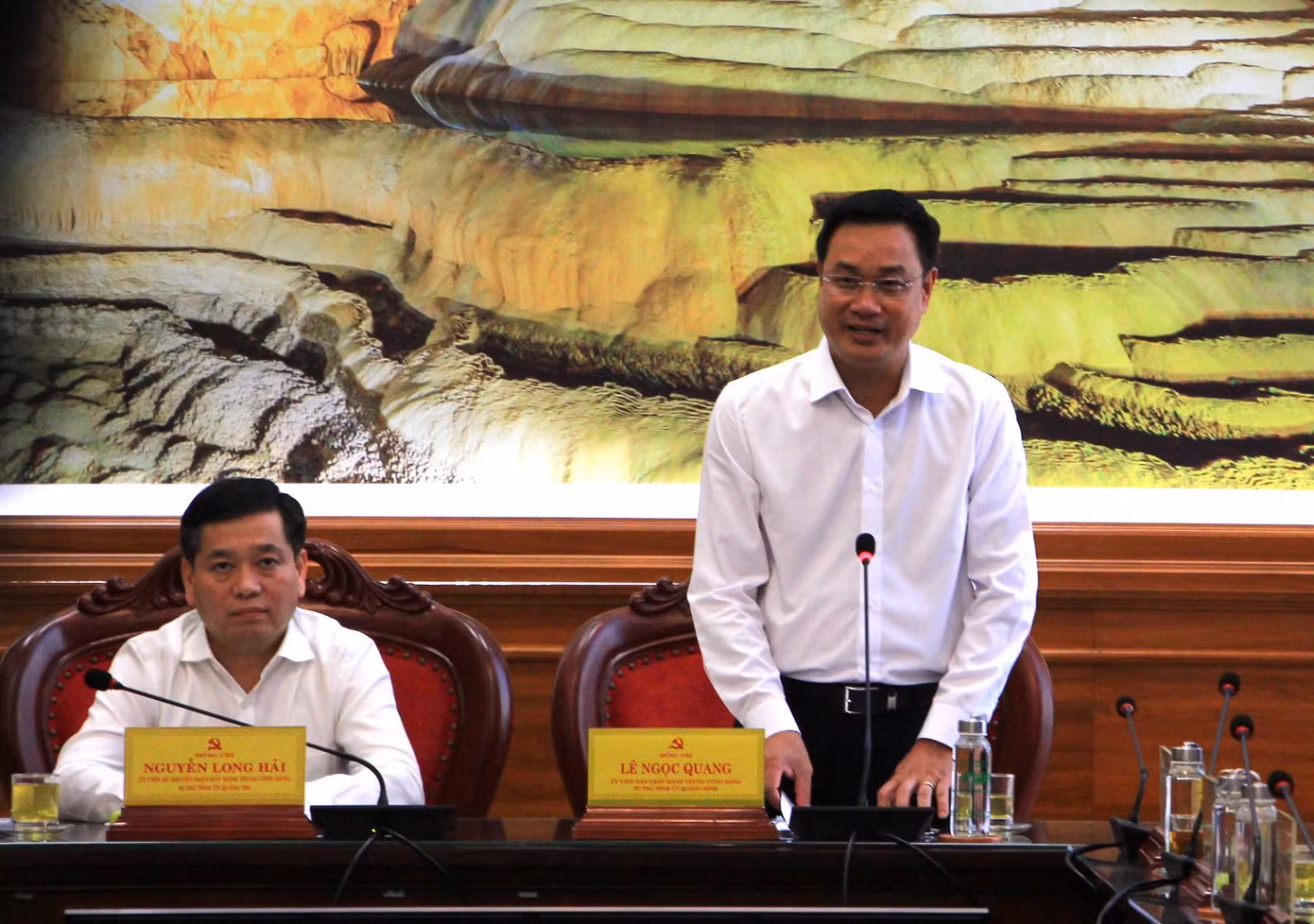 Bí thư tỉnh Uỷ Quảng Bình phát biểu.