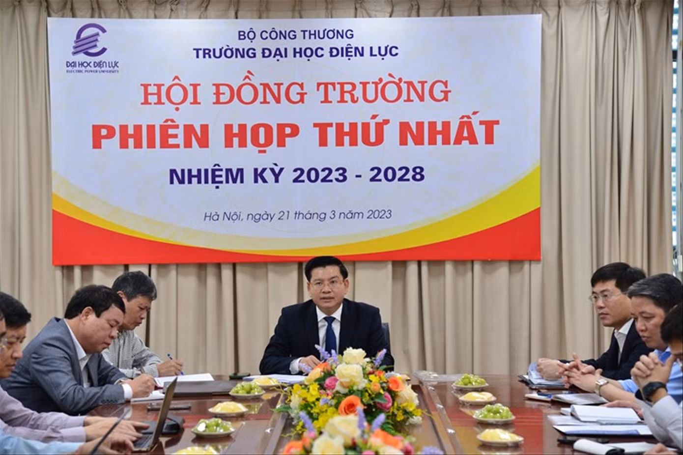 Hội đồng trường có vai trò quản trị trong trường ĐH. Ảnh: ĐHĐL (Ảnh mang tính minh họa)