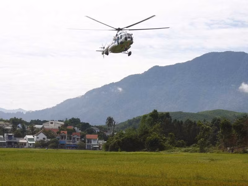 Trực thăng của được điều động để tham gia ứng cứu động đất