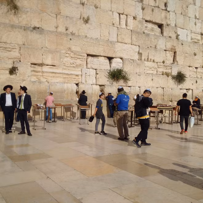 Một ngày ở thánh địa Jerusalem ảnh 1