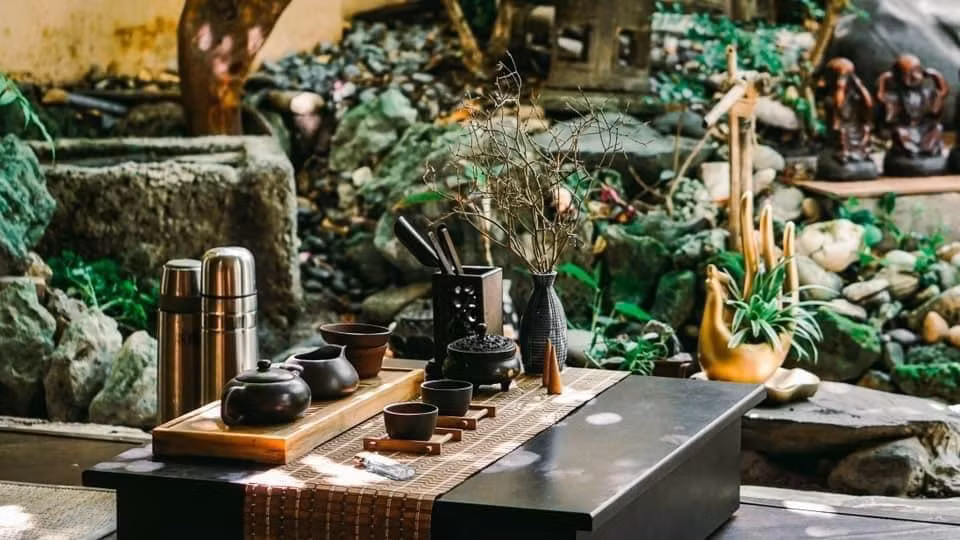 Không gian Thiền trà Zen Tea được trang trí ấn tượng.