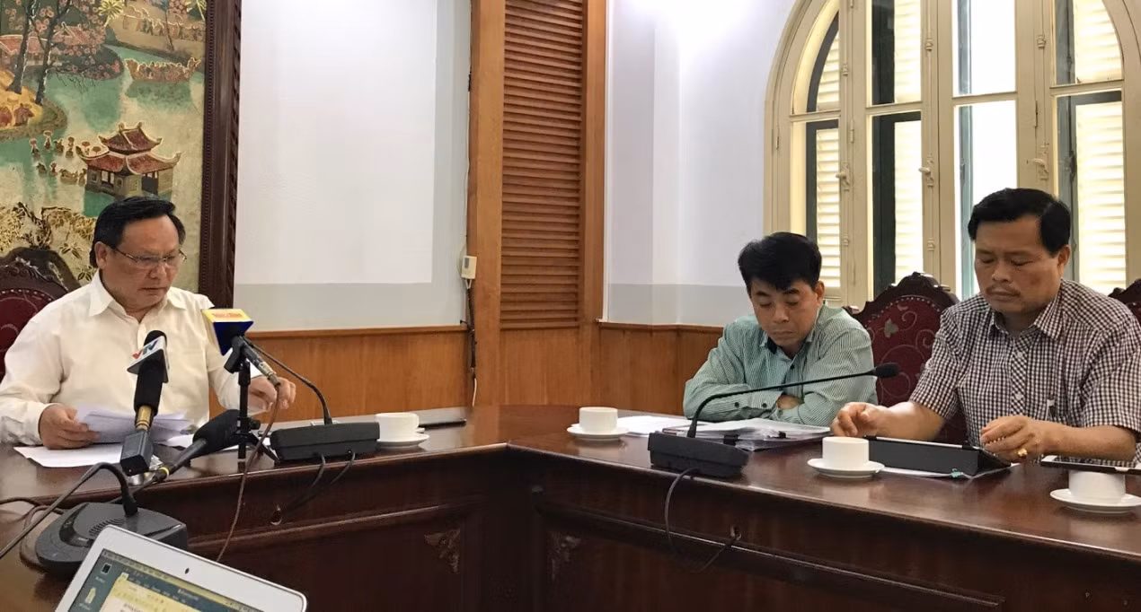 Yêu cầu xin lỗi, bồi thường du khách Úc vì 'cơn ác mộng' ảnh 1