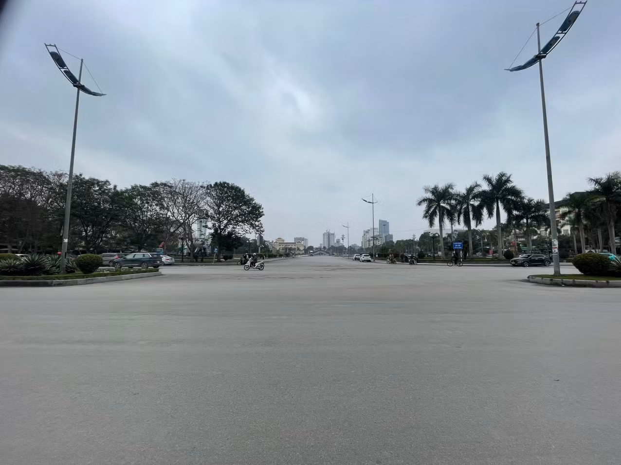Các tuyến đường giao nhau, tiếp giáp với đường Phan Chu Trinh và Quảng trường Lam Sơn sẽ được đầu tư, trang trí.