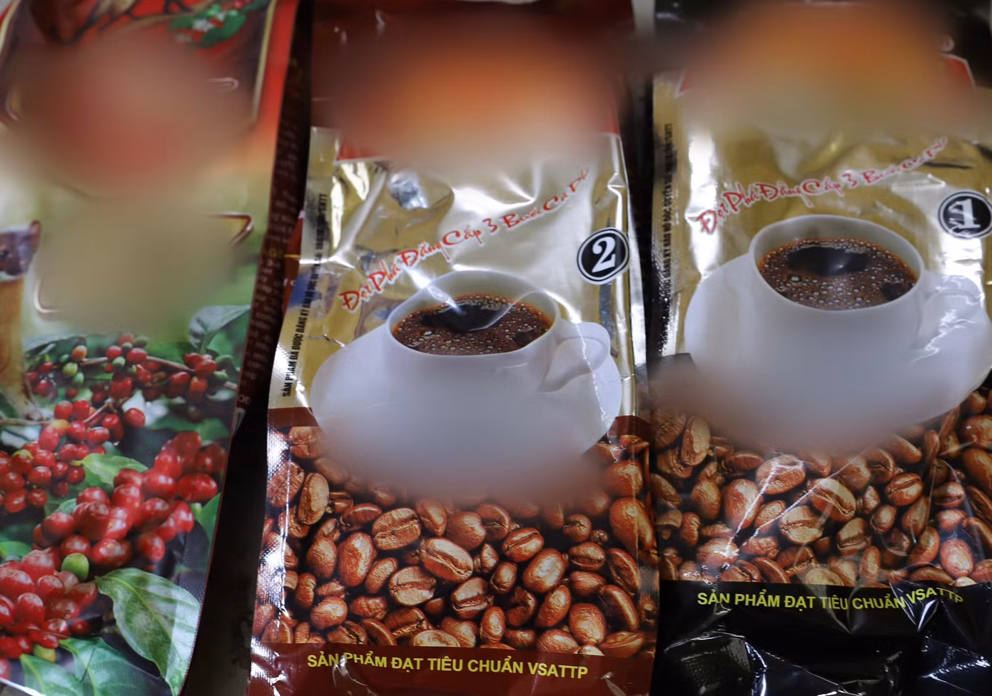 Cà phê giả do các đối tượng sản xuất, buôn bán