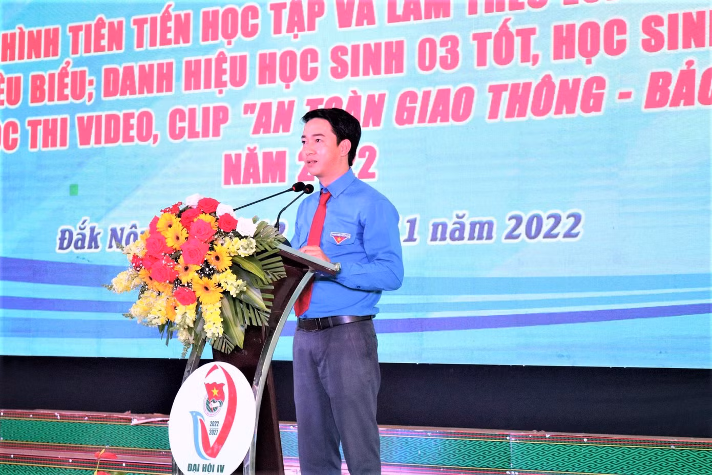 Anh Trương Văn Bình - Phó Bí thư phụ trách Tỉnh Đoàn Đắk Nông, phát biểu tại chương trình