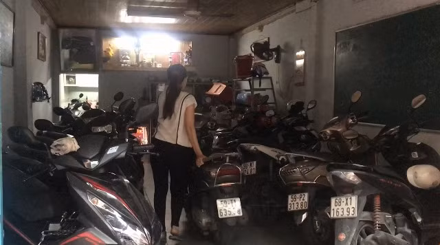 Dẹp bãi xe vỉa hè, ông Đoàn Ngọc Hải ủng hộ dịch vụ giữ xe trong nhà ảnh 2