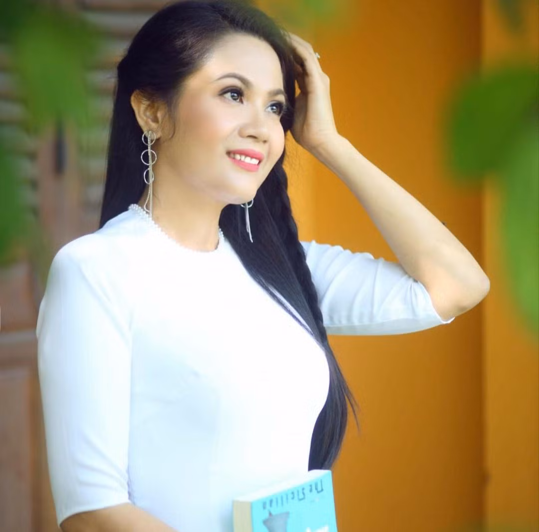 Cô giáo Triệu Vẽ