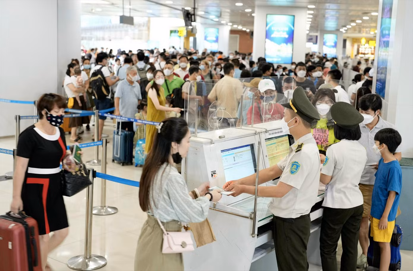 Dự kiến nhu cầu người dân đi lại dịp nghỉ lễ Quốc khánh 2/9 năm nay tăng khoảng 10% so với ngày thường
