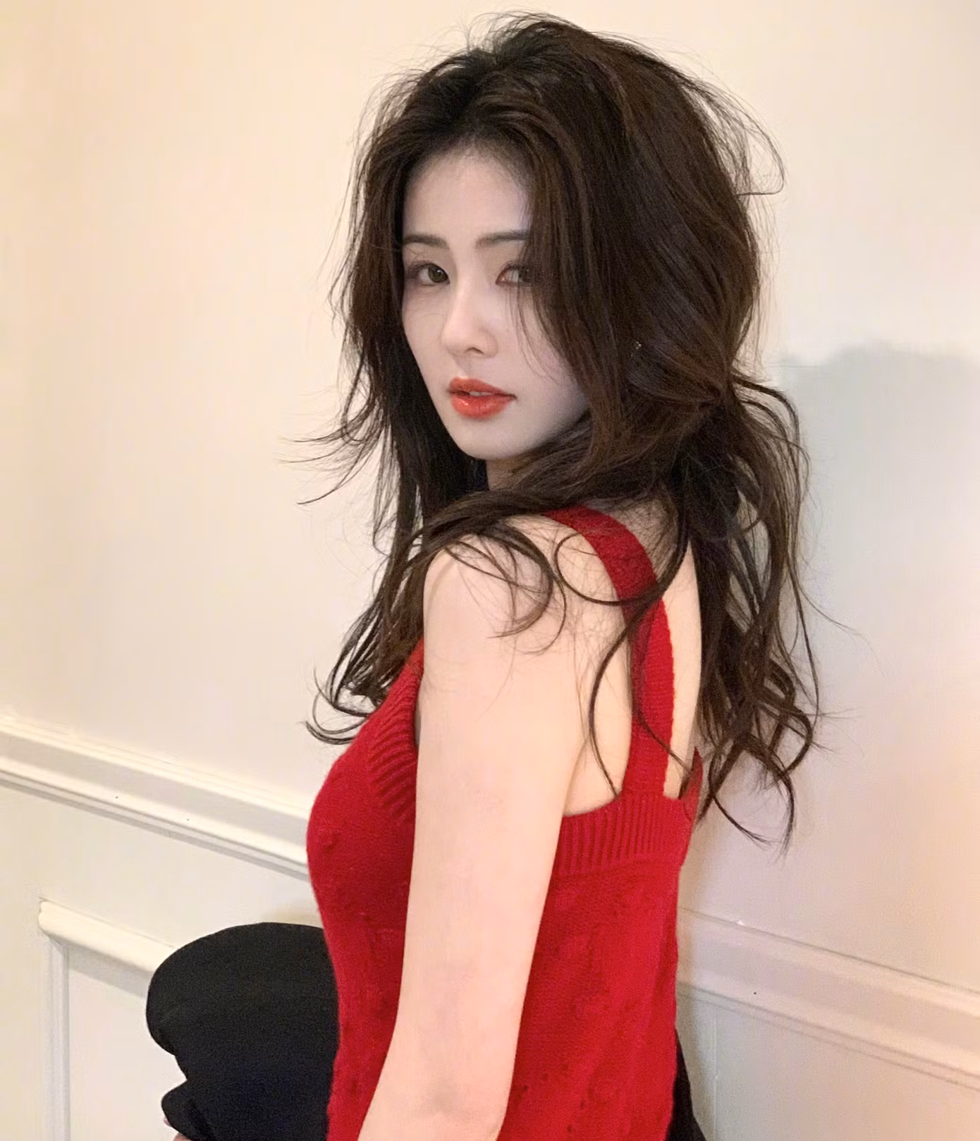 Xuất hiện nhiều trên màn ảnh, các tác phẩm đều có độ hot nhất định giúp tên tuổi Bạch Lộc nhanh chóng thăng hạng trong hai năm trở lại đây. Hiện tại, cô nằm trong nhóm tiểu hoa đán lứa sinh sau năm 1995 hot nhất cùng với Triệu Lộ Tư, Ngu Thư Hân.