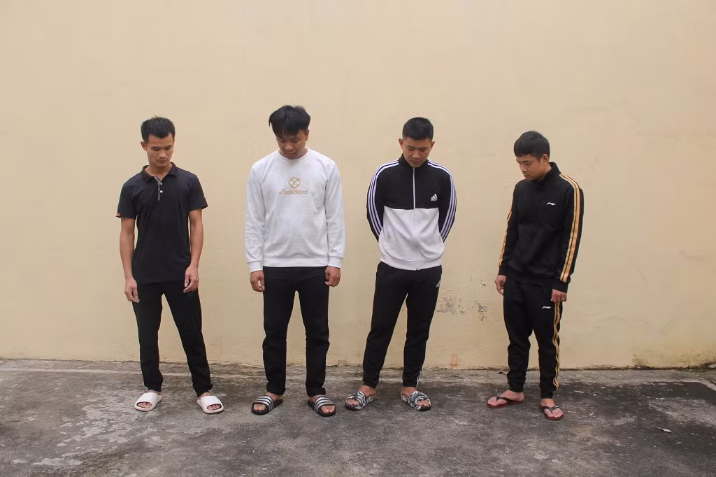 4 đối tượng tại cơ quan công an.