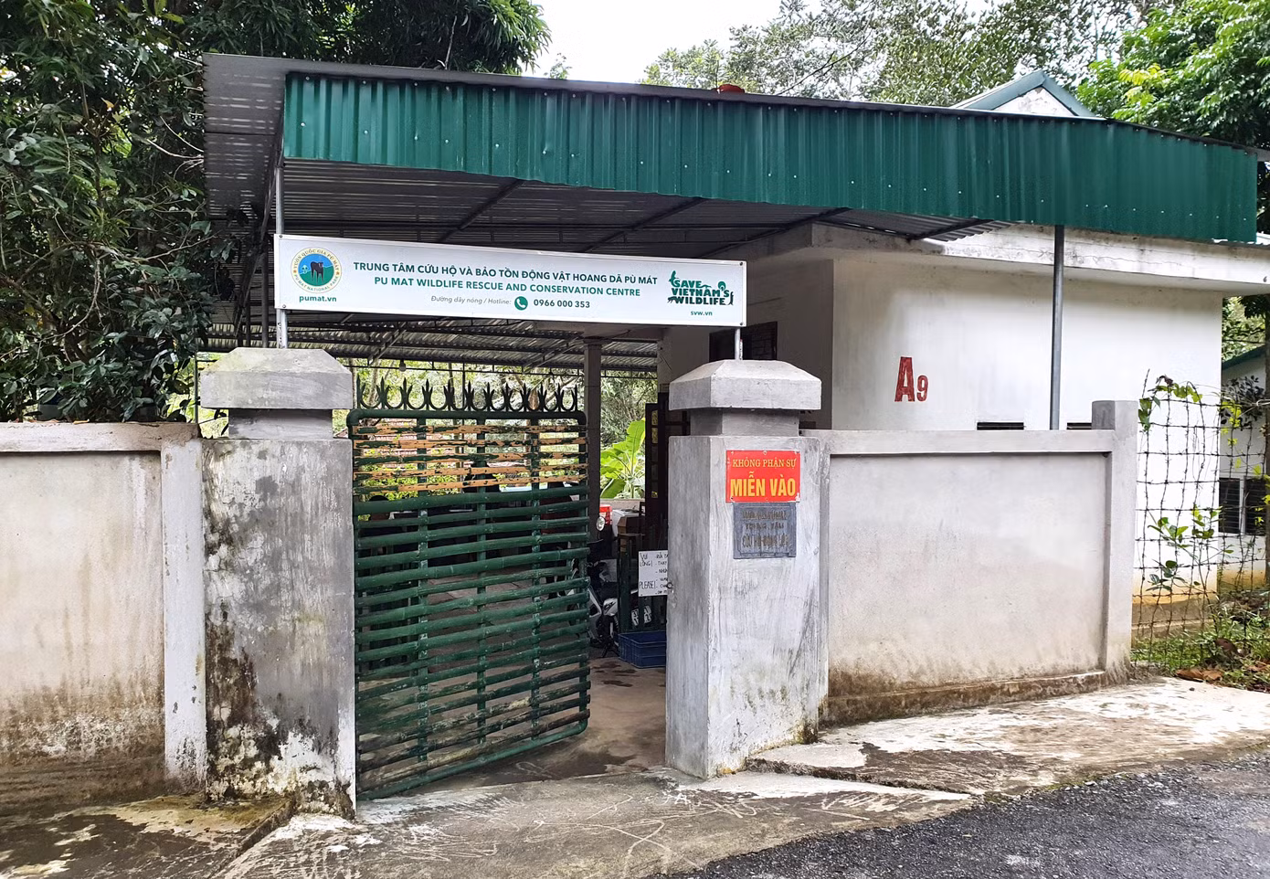 Trung tâm cứu hộ động vật hoang dã Pù Mát