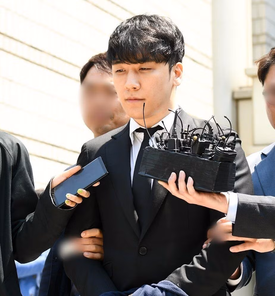 Seungri là một trong những "nhân vật chính" trong bộ phim tài liệu BBC. Ảnh: Dispatch.
