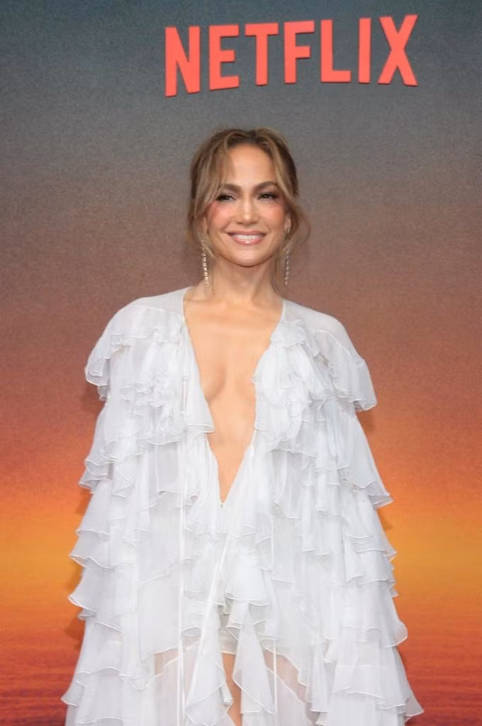 Jennifer xinh đẹp và nóng bỏng ở tuổi 55. Ảnh: Getty Images/SplashNews.com.