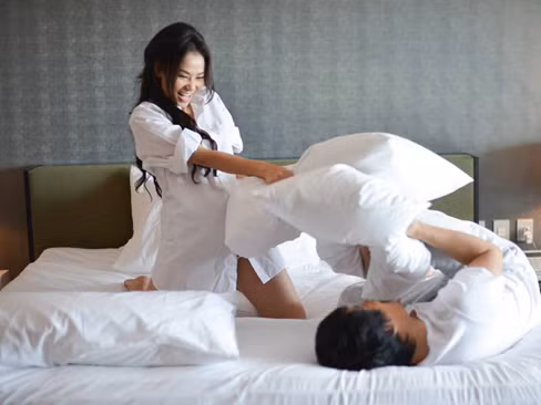 Những hình ảnh hậu trường của Thu Minh và Thanh Bùi trong sản phẩm sắp phát hành