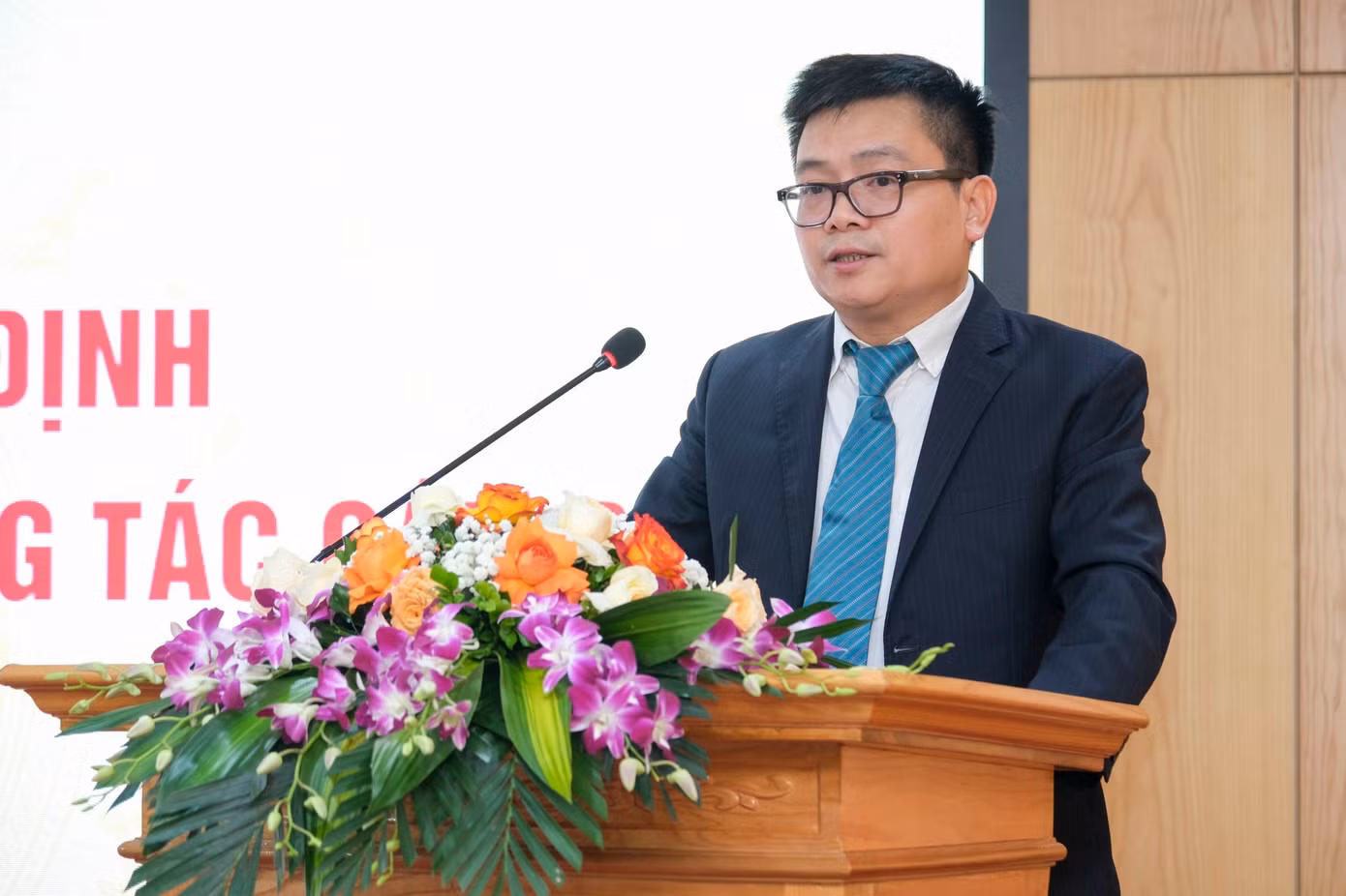 Ông Trương Thanh Hoài phát biểu nhận nhiệm vụ.