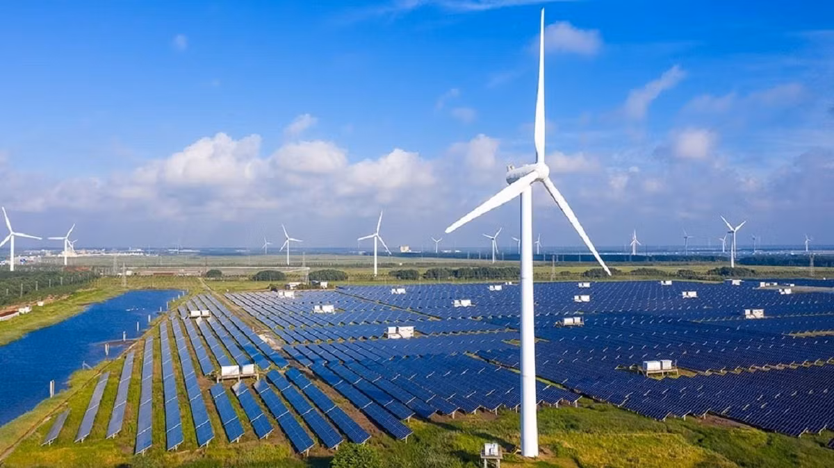 EVN cho rằng, việc để giá điện thấp hơn giá thành kéo dài sẽ khiến tập đoàn khó có thể cân đối được tài chính trong năm 2024. EVN cho rằng, việc để giá điện thấp hơn giá thành kéo dài sẽ khiến tập đoàn khó có thể cân đối được tài chính trong năm 2024.