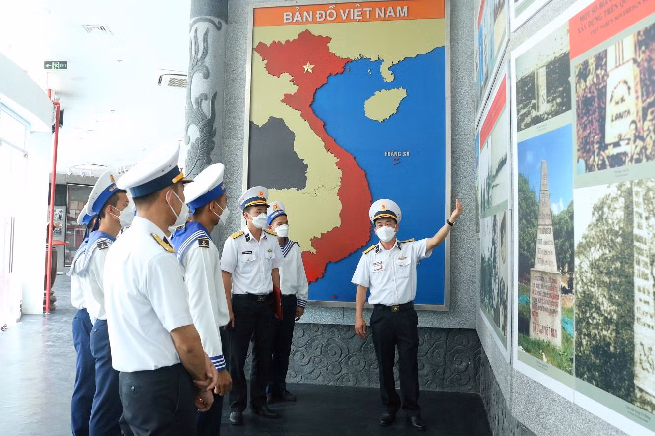 Giáo dục truyền thống cho ĐVTN tại địa chỉ đỏ