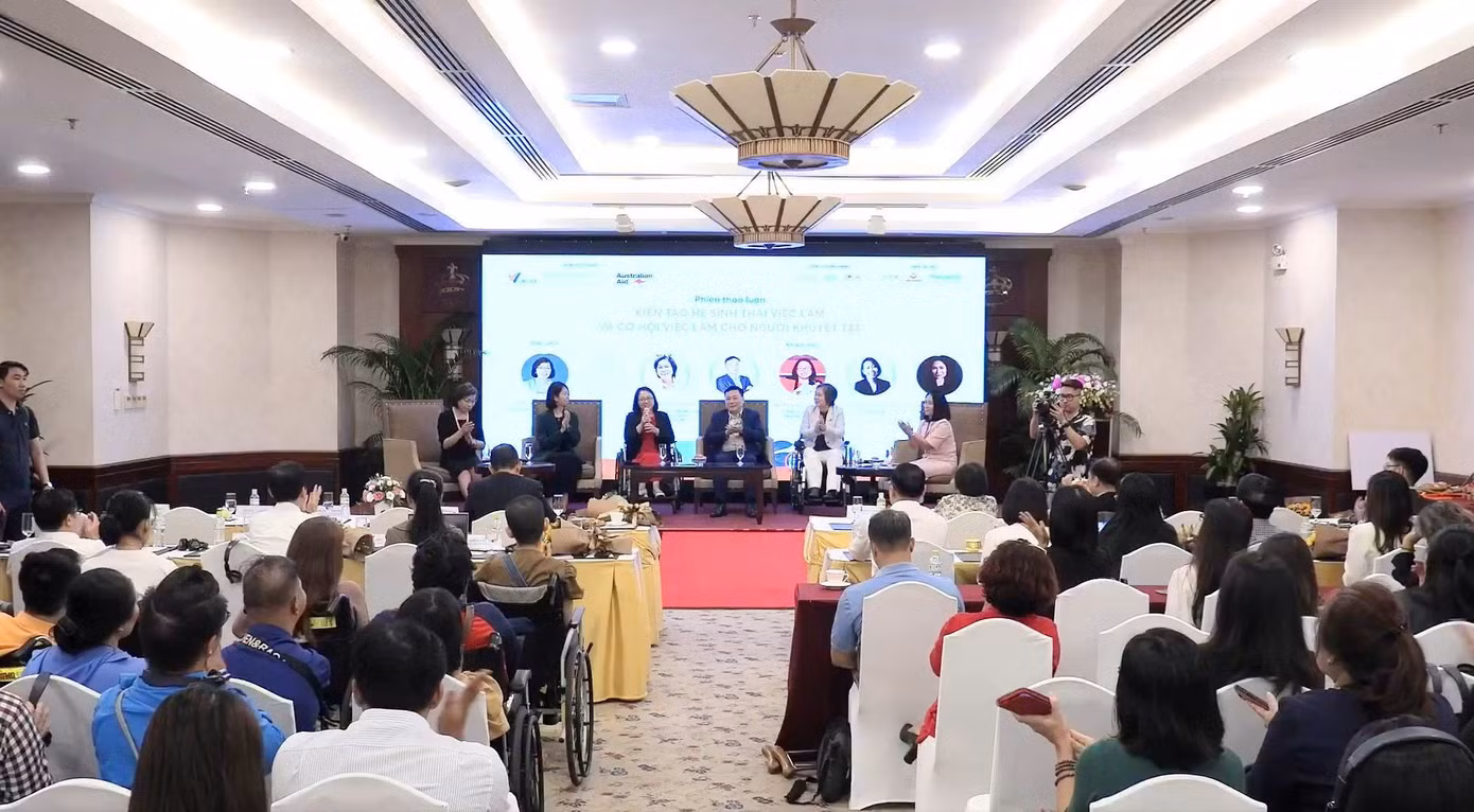 Các diễn giả tham Diễn đàn "ESG – Cơ hội và thách thức việc làm cho người khuyết tật" đã có những chia sẻ ý nghĩa và truyền cảm hứng