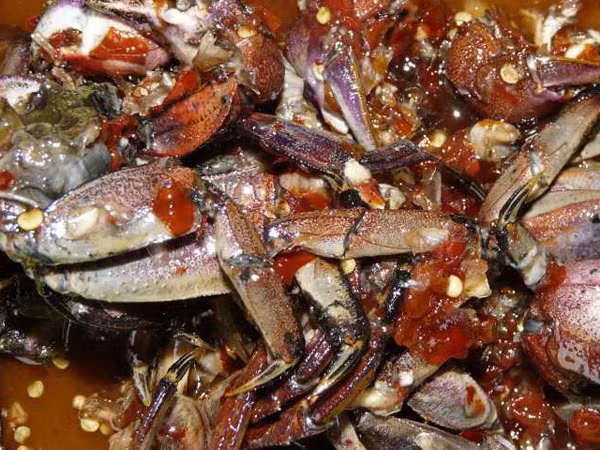 Mắm bà khía Cà Mau