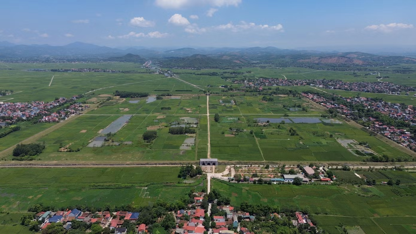Di tích Thành nhà Hồ đã được Bộ Văn hoá - Thể thao và Du lịch xếp hạng là di tích cấp quốc gia vào năm 1962. Đến ngày 27/6/2011, tổ chức UNESCO đã chính thức công nhận Thành nhà Hồ là di sản văn hoá thế giới