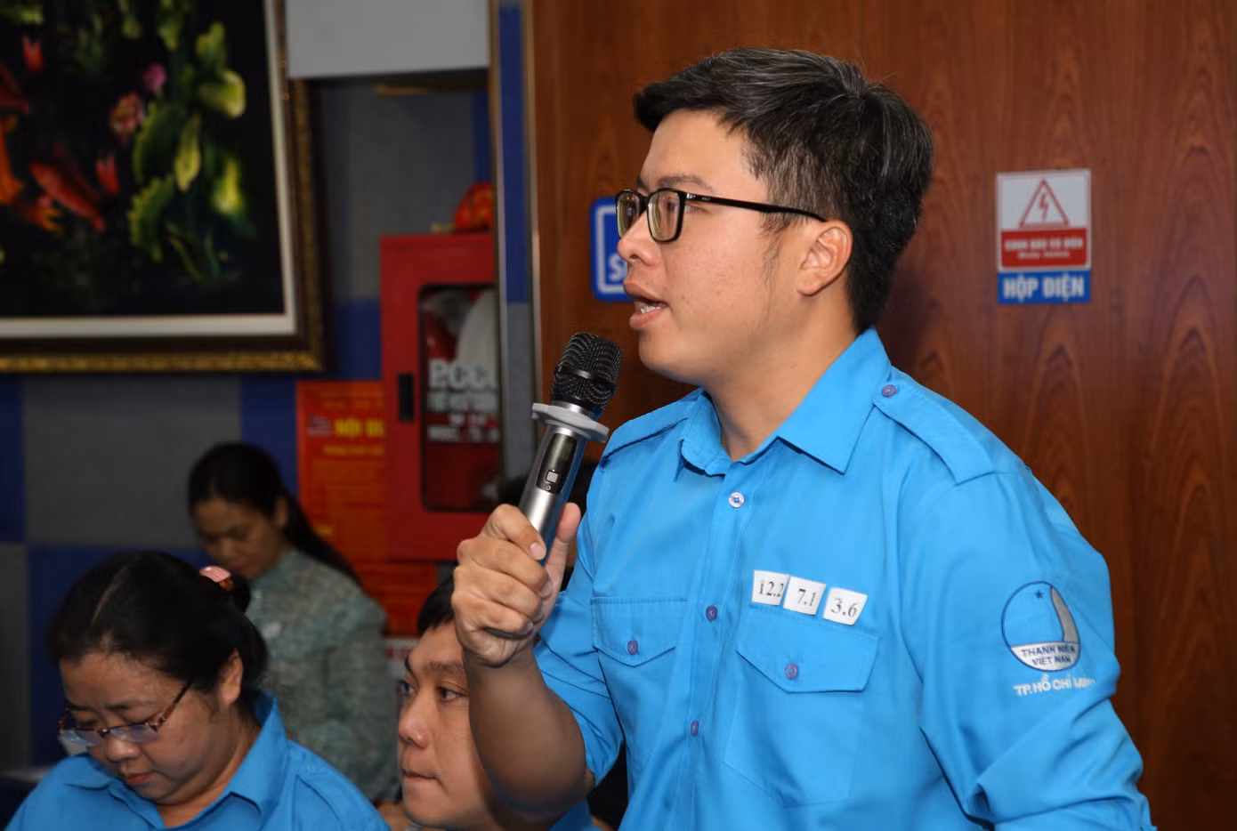 Cán bộ Hội tham gia thảo luận chương trình, công tác Hội năm 2024.