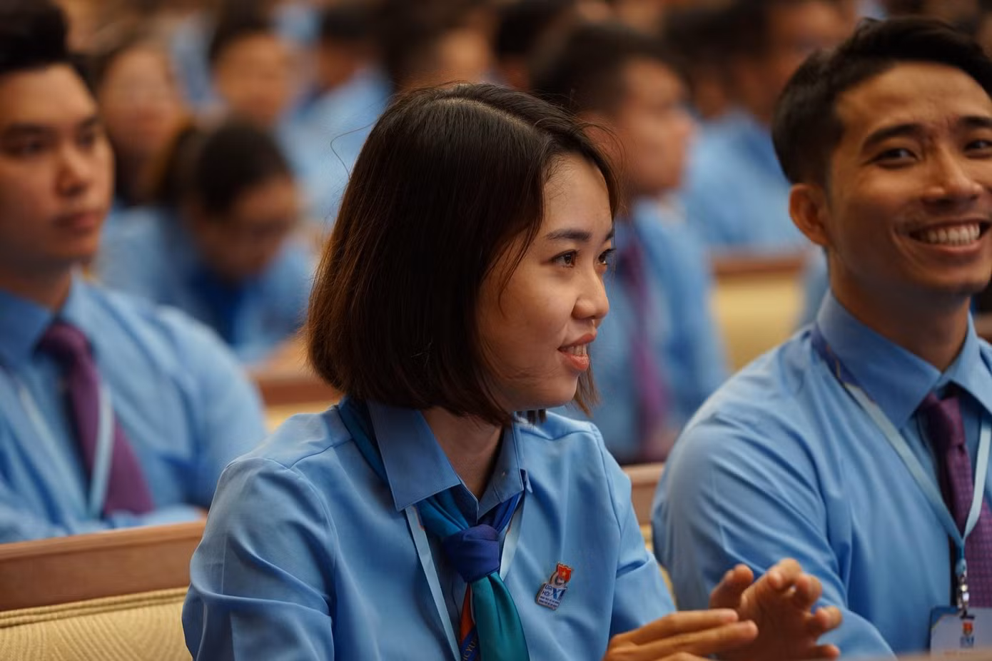 Các đại biểu ấn tượng với những đổi mới về mặt công nghệ trong đại hội.