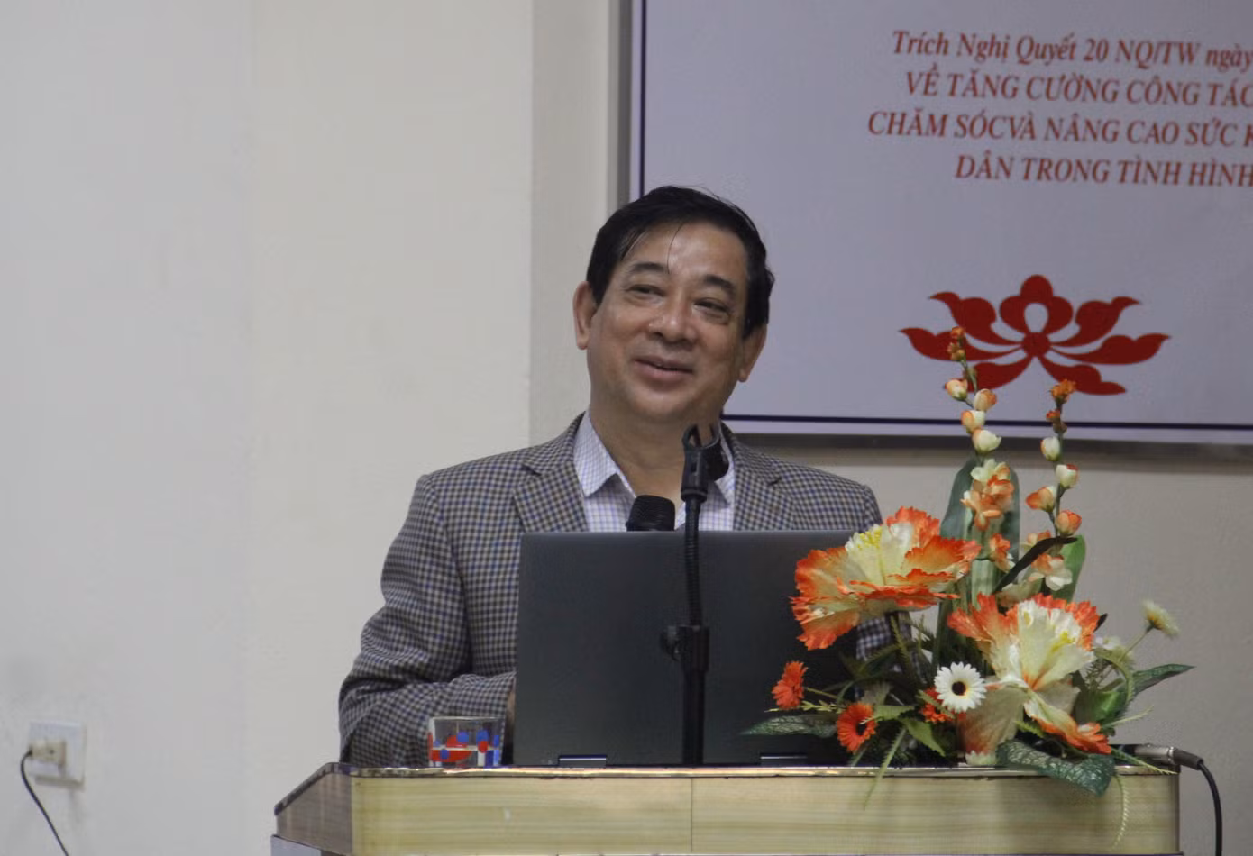 TS.Lương Ngọc Khuê cho rằng Đà Nẵng có rất nhiều bài học hay trong việc phòng chống dịch COVID-19. Ảnh: Thanh Trần.