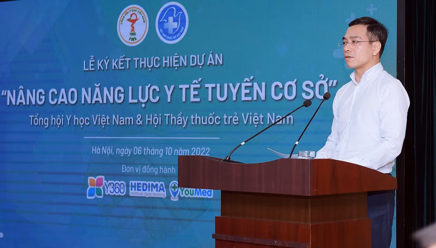TS.Hà Anh Đức cho biết, y tế cơ sở là một trong những nội dung trọng tâm được Đảng, Nhà nước, Bộ Y tế hết sức quan tâm. Chương trình ký kết hợp tác lần này là hành động thiết thực nhằm nâng cao năng lực y tế cơ sở. Ảnh: Xuân Tùng
