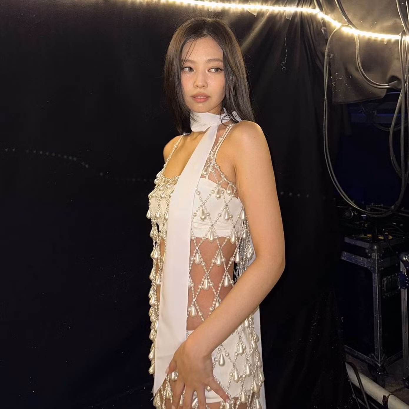 Jennie diện trang phục ở New Jersey, Mỹ.
