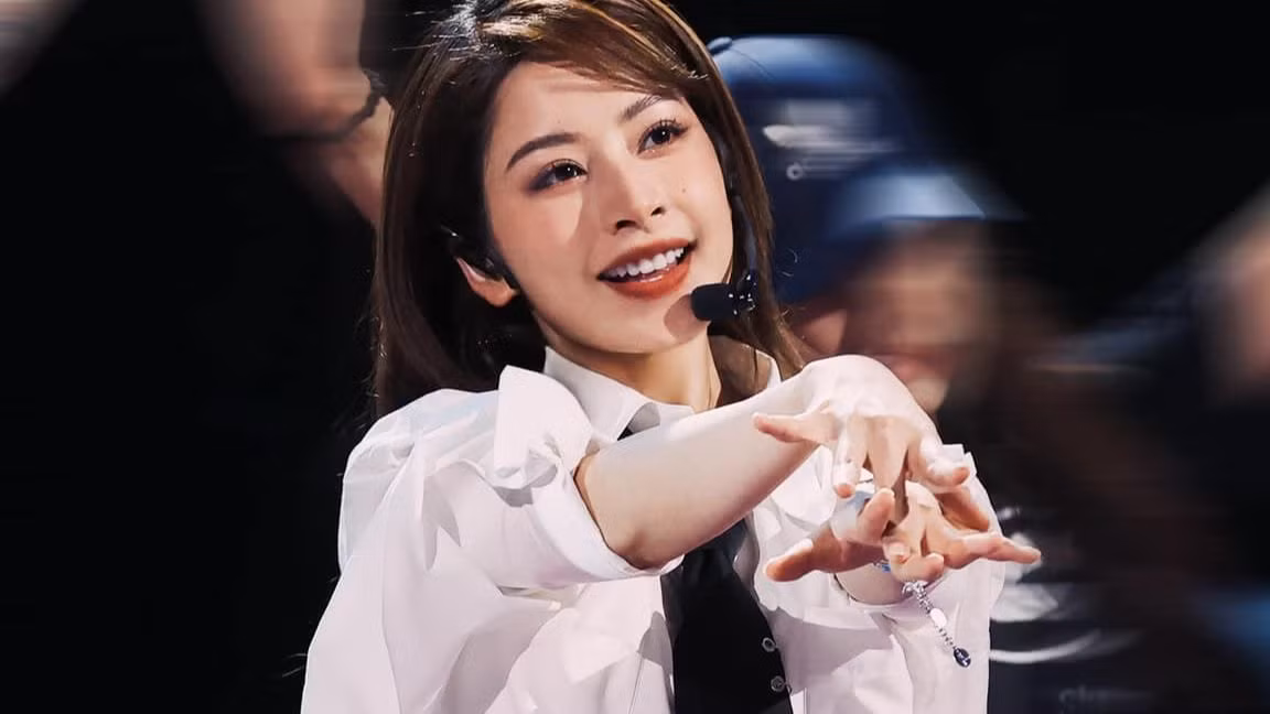 Chi Pu bị tố hát nhép ở Trung Quốc.