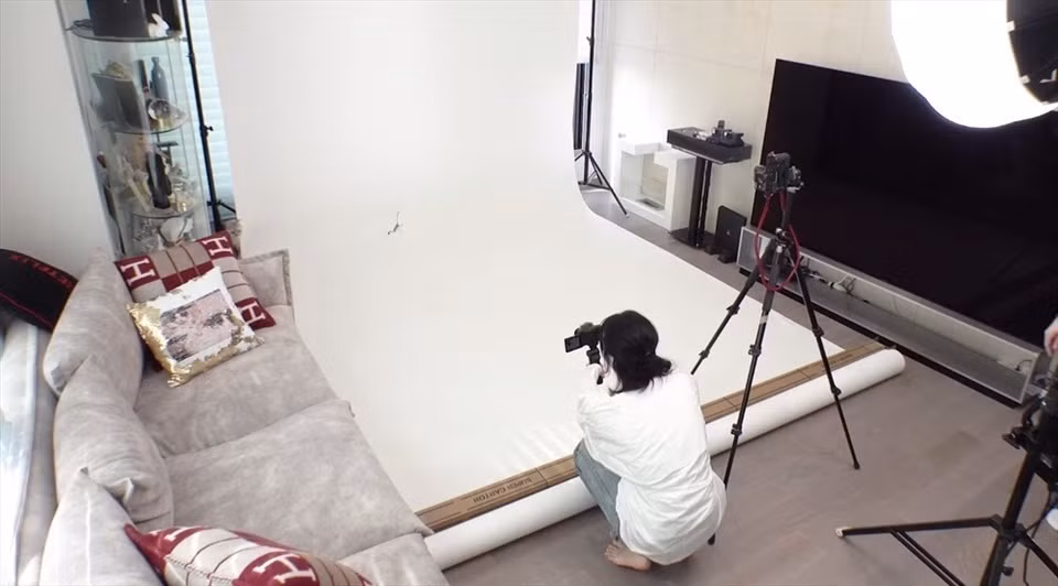 Lisa check-in tại không gian sống của mình.