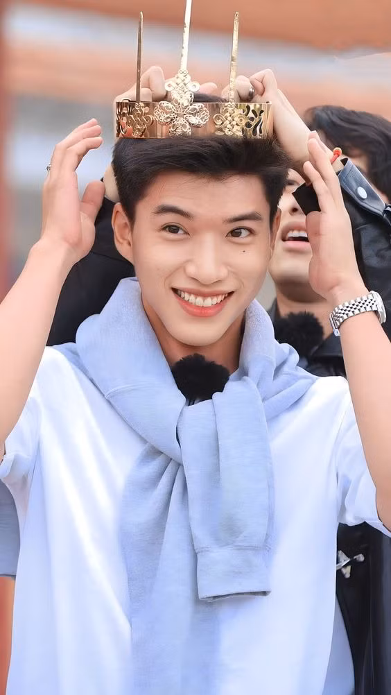 Nam rapper sinh năm 1999 đang là gương mặt hot hàng đầu showbiz Việt.