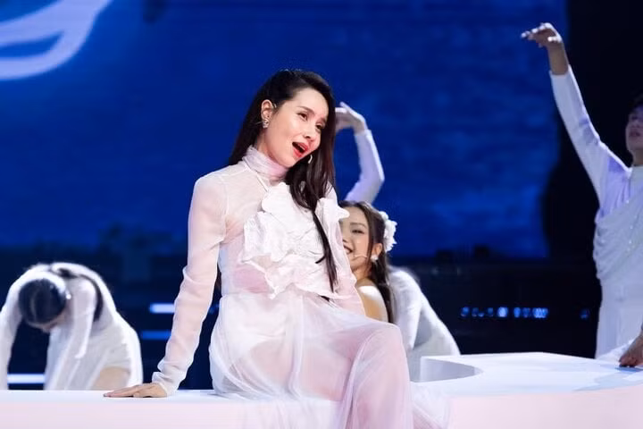 Các nghệ sĩ được khán giả quan tâm sau khi tham gia chương trình. Nhiều người hút lượng fan mới theo dõi, ủng hộ.