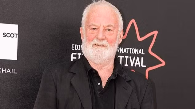 Sinh thời, Bernard Hill sở hữu gia tài phim đa dạng, được đánh giá cao về diễn xuất, từ những vai trong phim truyền hình trước khi nổi tiếng với những tác phẩm kiếm được hàng tỷ USD trên toàn thế giới. Trong ảnh: Hill tại buổi ra mắt phim Gods Own Country ở Edinburgh hồi tháng 6/2017. Ảnh: Shutterstock.