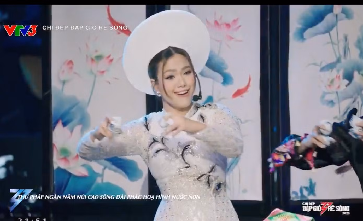 Sân khấu nhóm MLee.