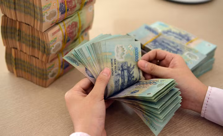 Nhiều người khổ vì dùng đòn bẩy tài chính vượt khả năng của gia đình.