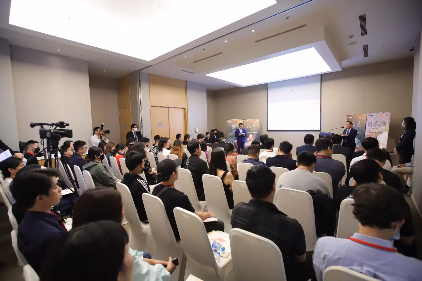 Hội thảo diễn ra tại khách sạn Nikko Saigon ngày 24/02