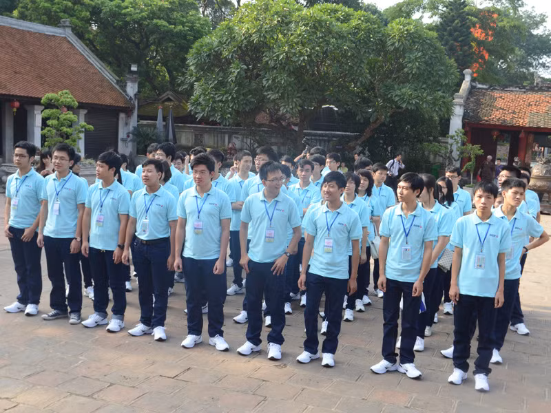 57 học sinh, sinh viên xuất sắc đoạt giải Olympic quốc tế và các thủ khoa trong kỳ thi đại học cao đẳng năm 2013