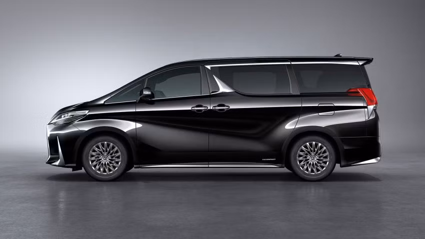 Lexus LM - MPV hạng sang chung khung gầm Toyota Alphard lộ diện ảnh 1