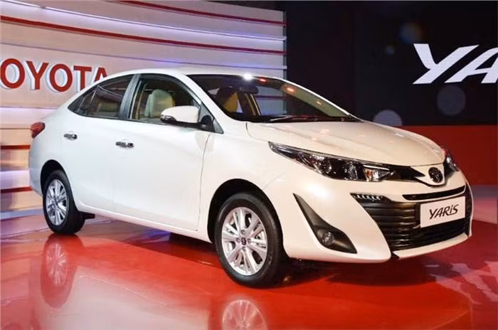 Toyota Vios với tên gọi Yaris tại Ấn Độ. Toyota Vios với tên gọi Yaris tại Ấn Độ.